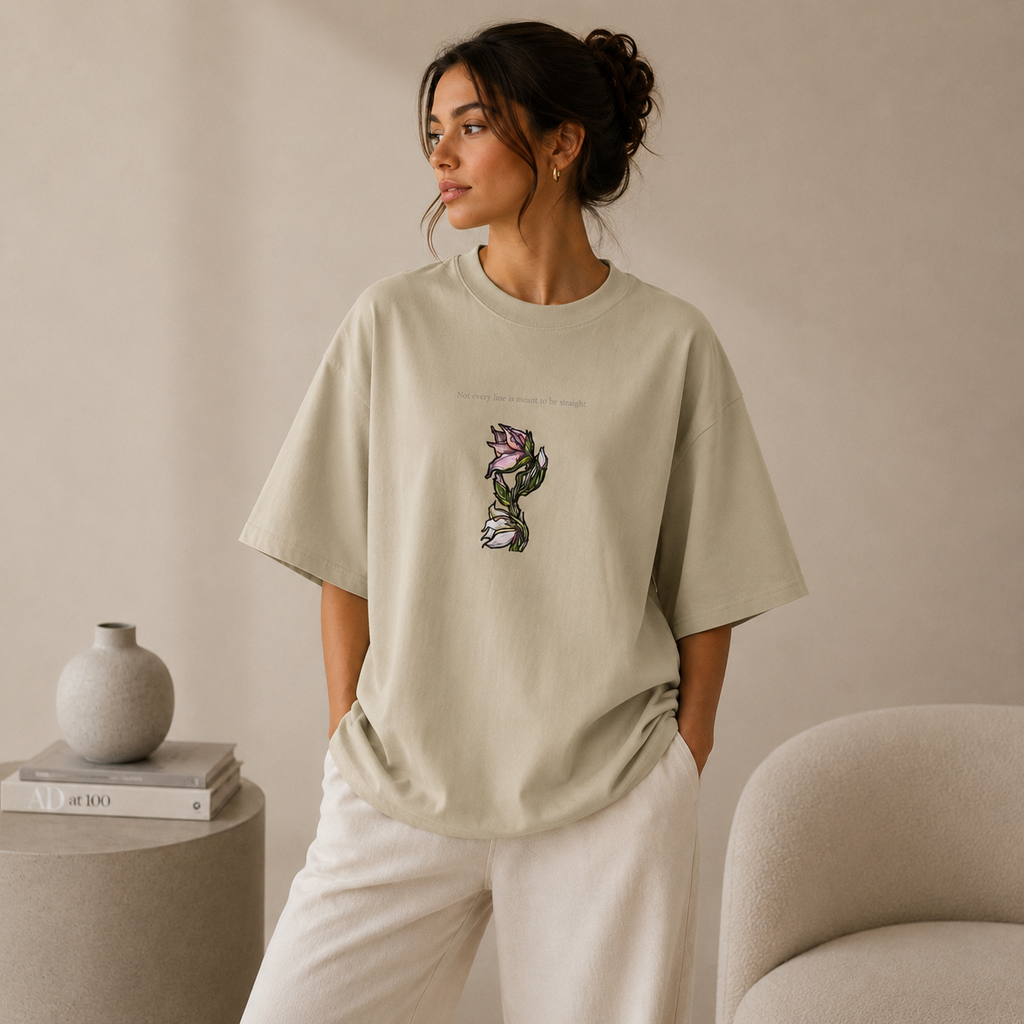 Wild Lines Lily organic oversized tee — bold floral art on relaxed-fit cotton, Atme