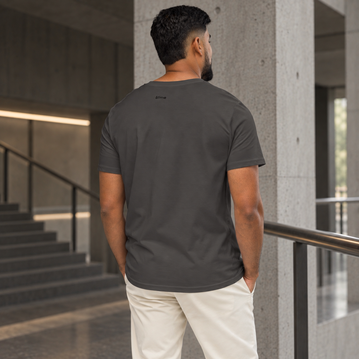 Organic Mid-light T-Shirt for Men - Small lives, in line