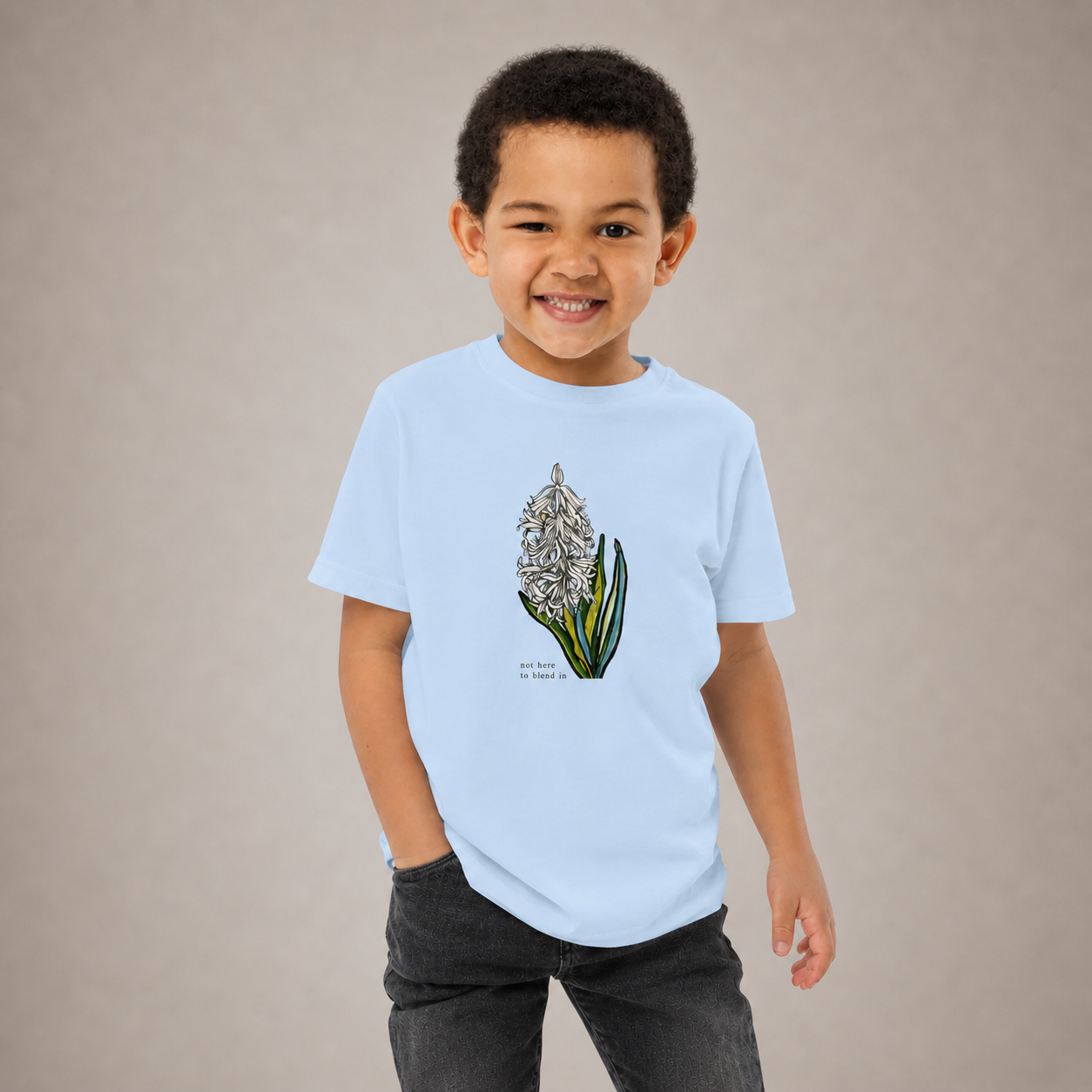Kids' t-shirt with hand-drawn hyacinth illustration — Wild Lines collection by Atme