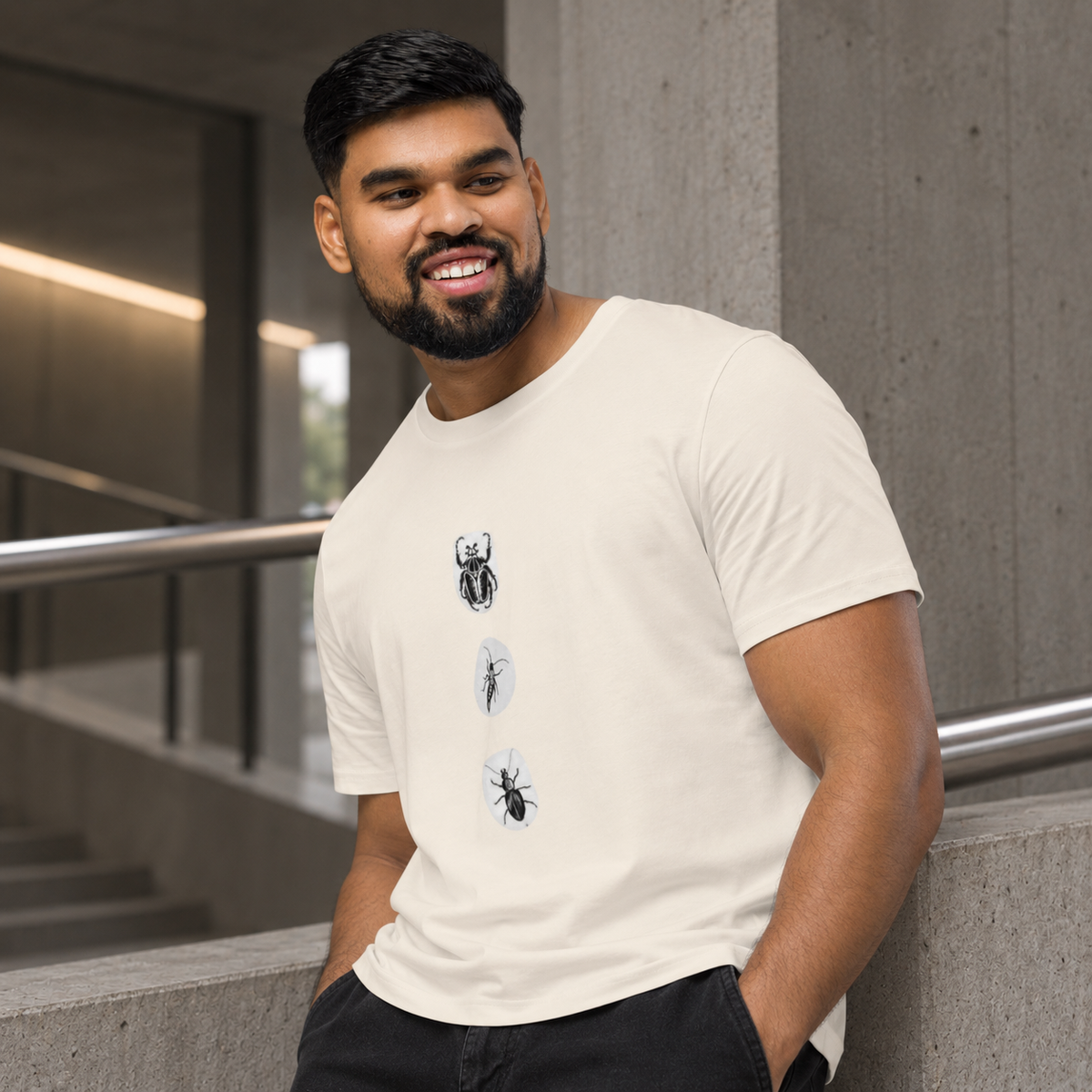 Organic Mid-light T-Shirt for Men - Small lives, in line