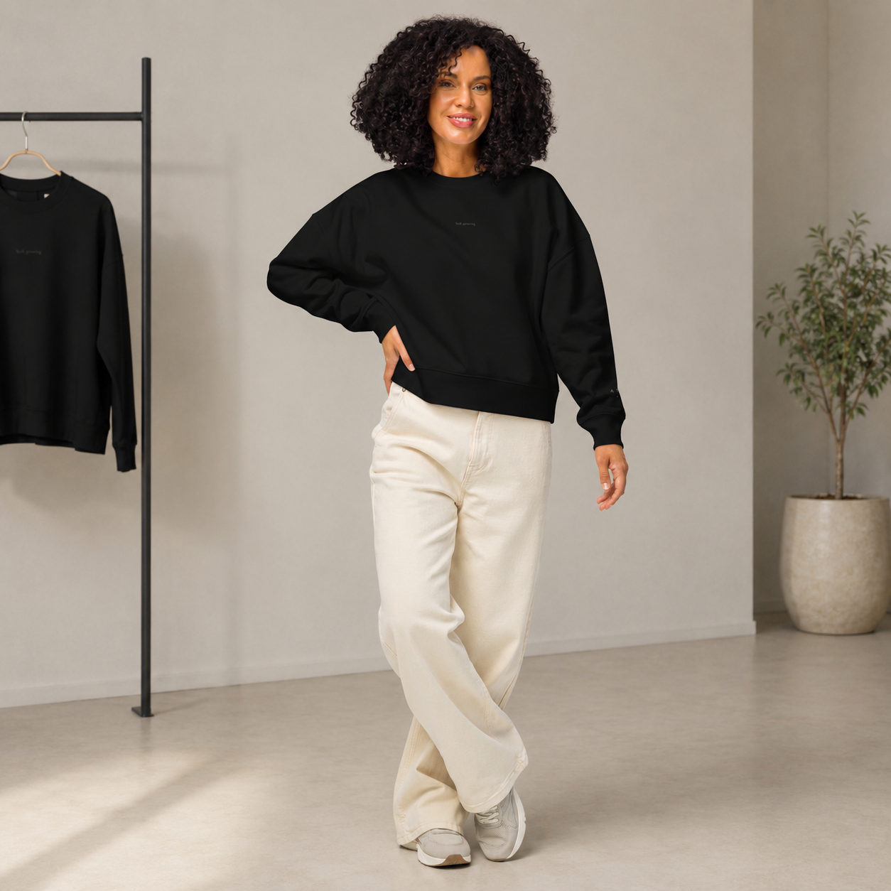Wild Lines Amaryllis sweatshirt detail — bold ink illustration on soft fabric, Atme