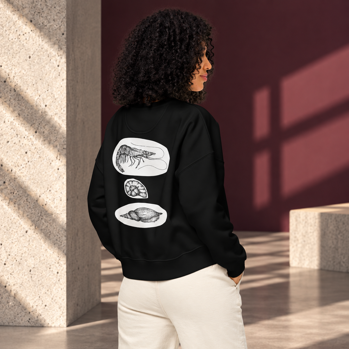 Women’s organic crew neck sweatshirt